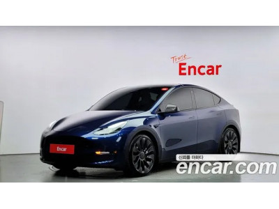 Tesla Model Y 2022 г.