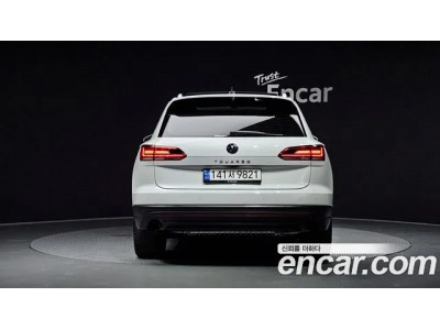 Volkswagen Touareg 2021 г.