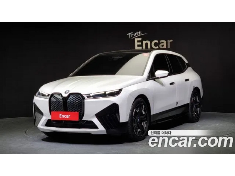 BMW iX 2022 г.