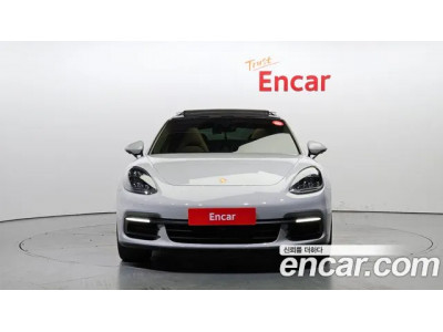 Porsche Panamera 2020 г.