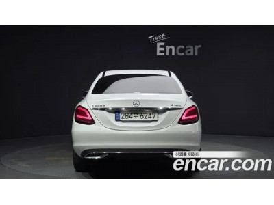 Mercedes Benz C-Class 2020 г.