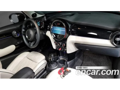 Mini Cooper 2023 г.