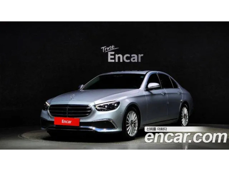 Mercedes Benz E-Class 2021 г.
