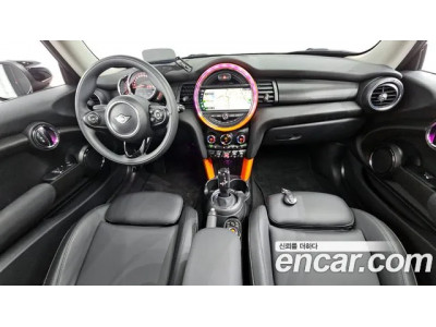 Mini Cooper 2020 г.