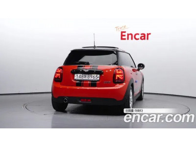 Mini Cooper 2020 г.
