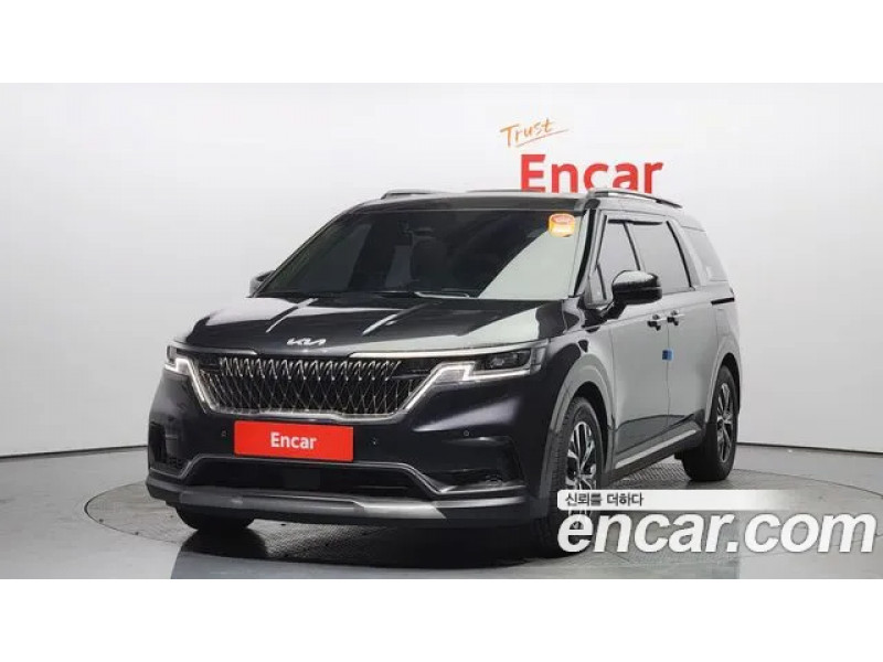 KIA Carnival 2023 г.