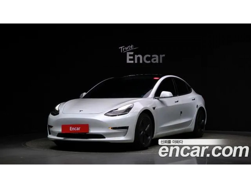 Tesla Model 3 2020 г.