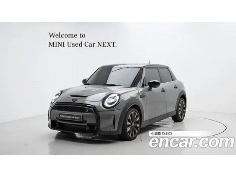 Mini Cooper 2022 г.