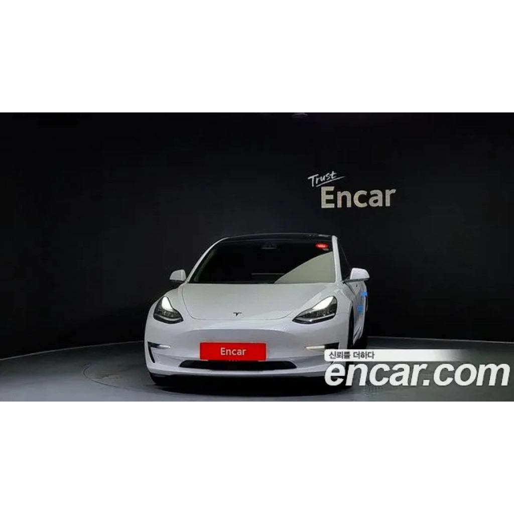 Tesla Model 3 2020 г.