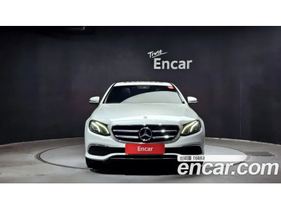 Mercedes Benz E-Class 2020 г.