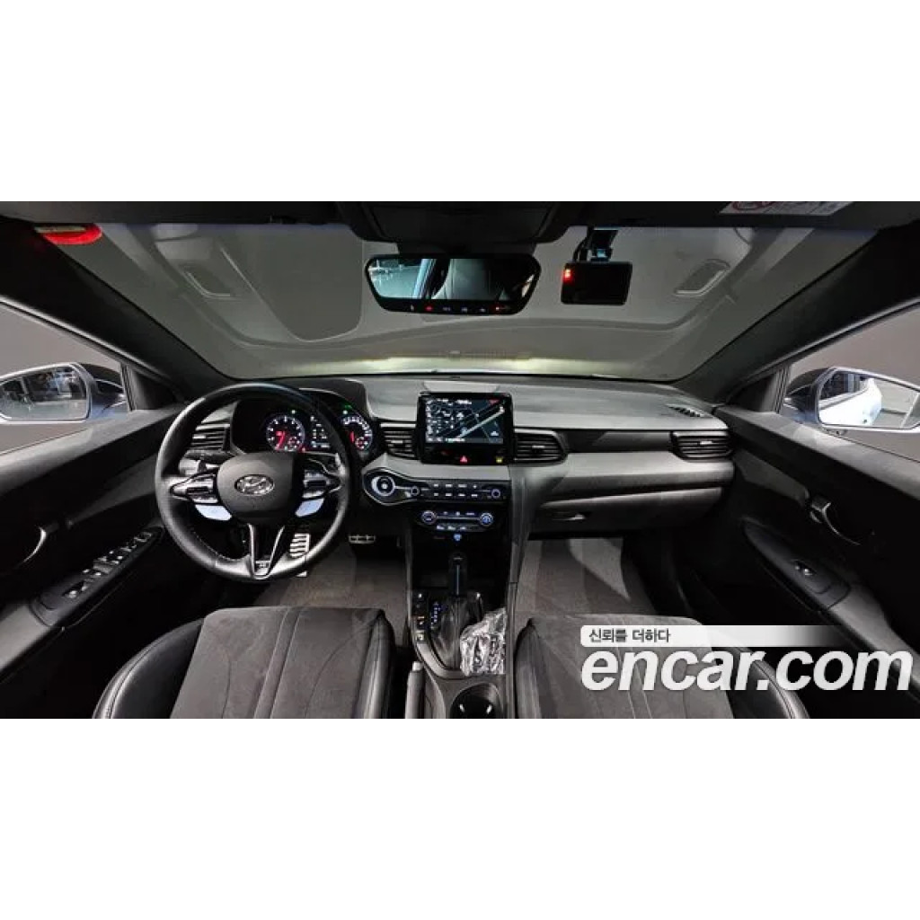 Hyundai Veloster 2021 г.