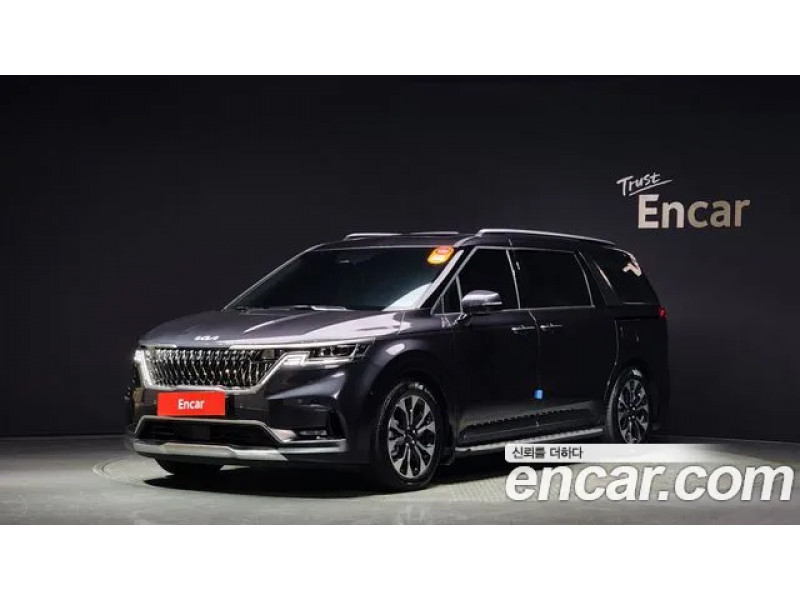 KIA Carnival 2023 г.