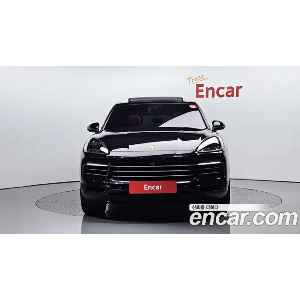 Porsche Cayenne 2020 г.