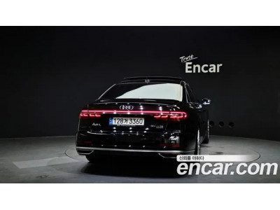 Audi A8 2021 г.