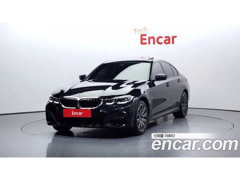 BMW 3 Серии 2022 г.