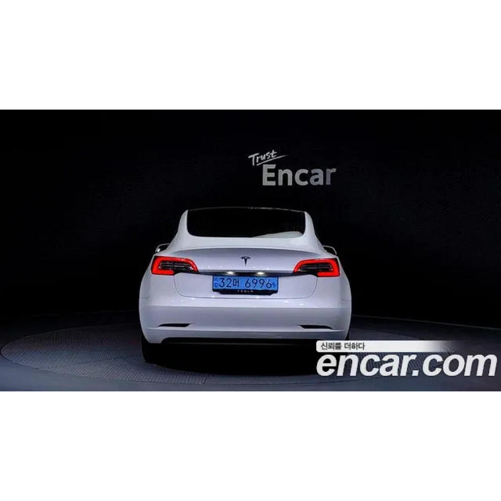 Tesla Model 3 2020 г.