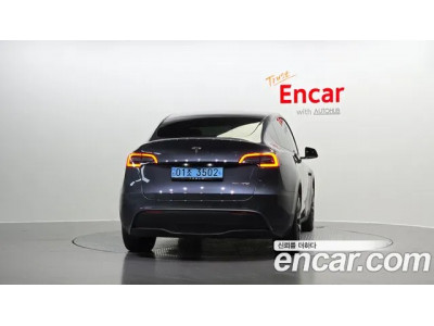 Tesla Model Y 2022 г.
