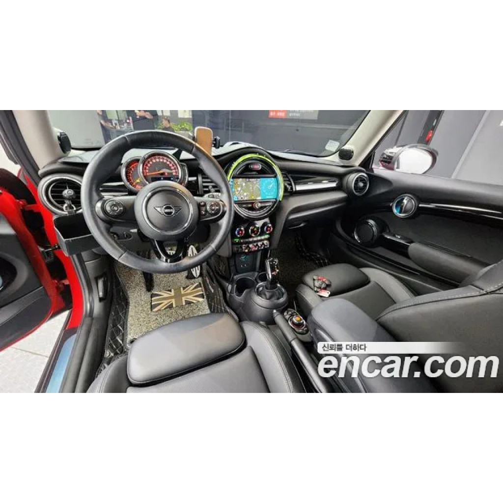 Mini Cooper 2020 г.