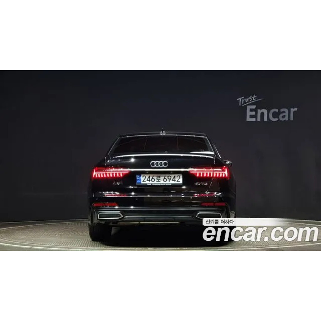 Audi A6 2022 г.