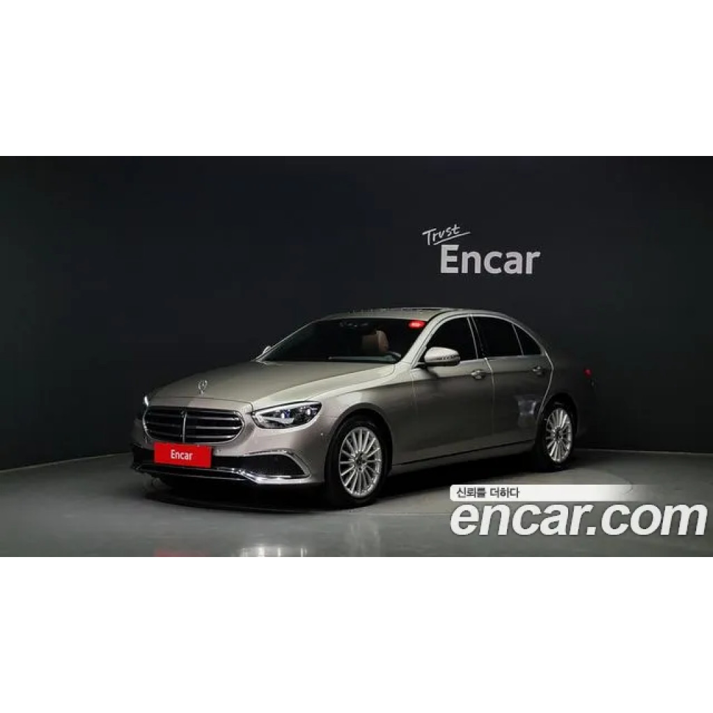 Mercedes Benz E-Class 2022 г.
