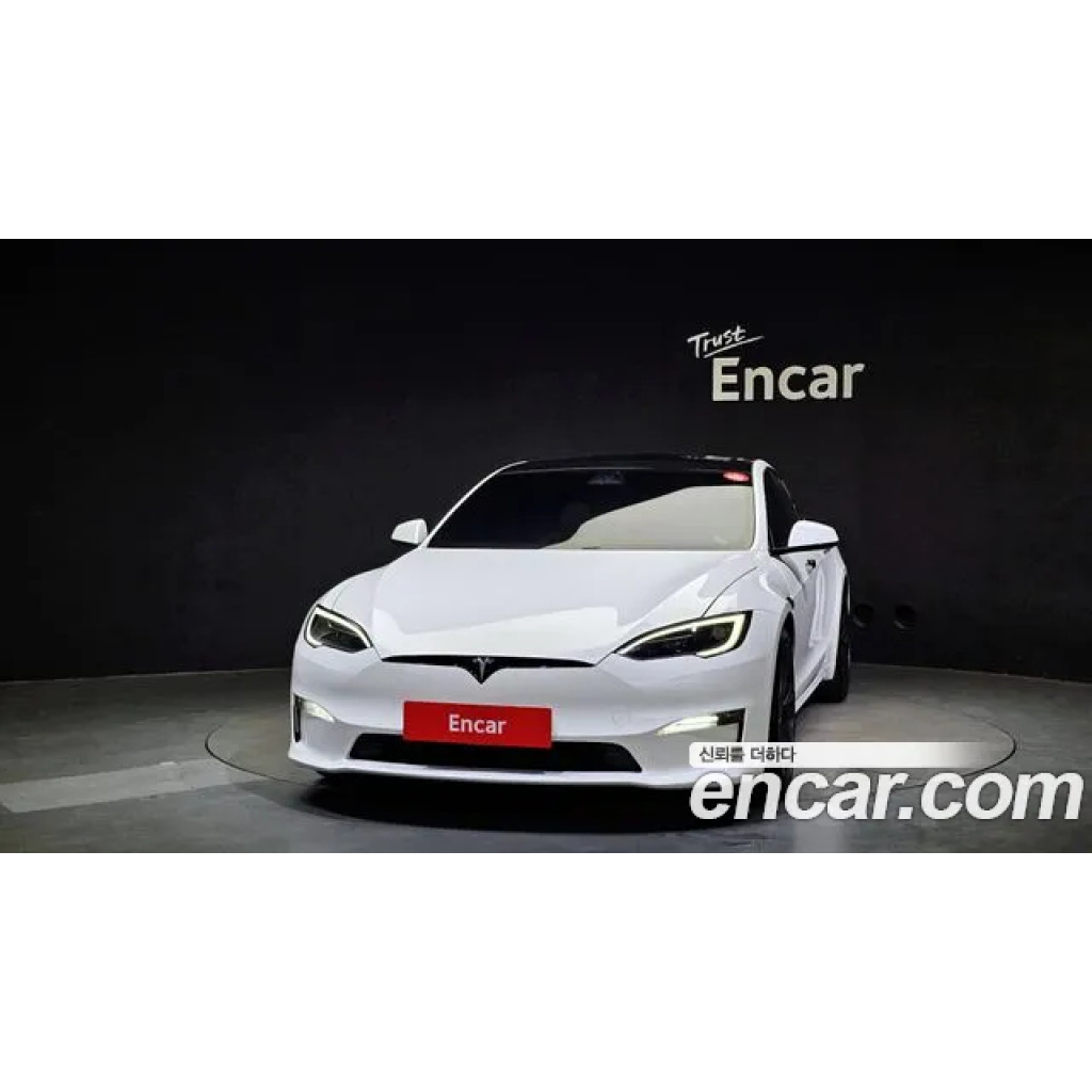Tesla Model S 2023 г.
