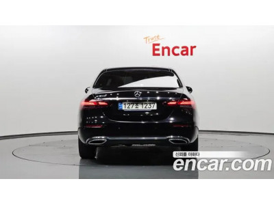 Mercedes Benz E-Class 2021 г.