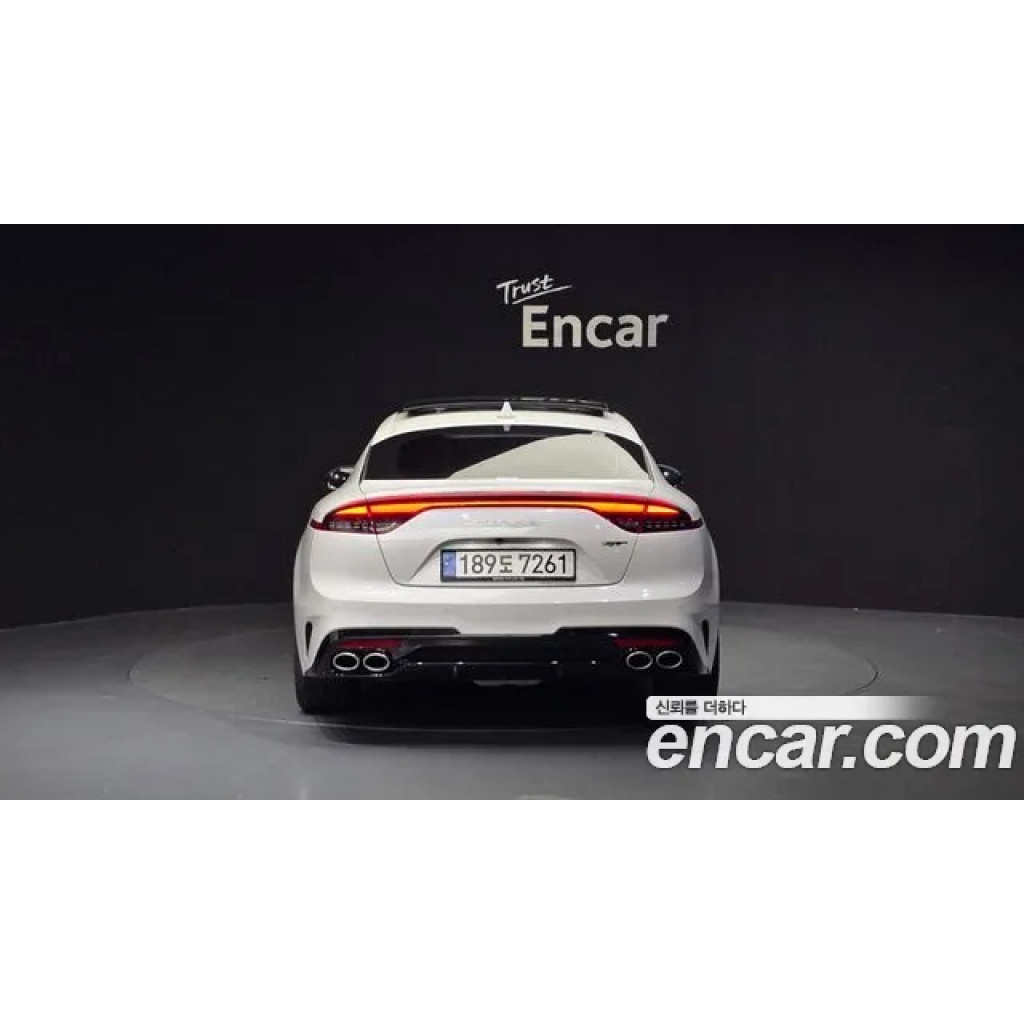 KIA Stinger 2023 г.
