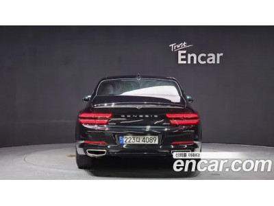 Genesis G80 2023 г.