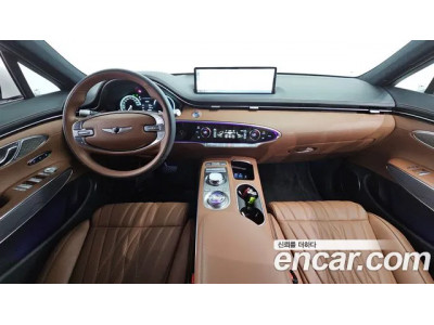 Genesis GV70 2024 г.