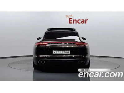 Porsche Panamera 2020 г.
