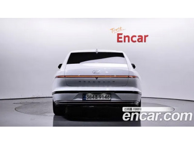 Hyundai Grandeur 2023 г.