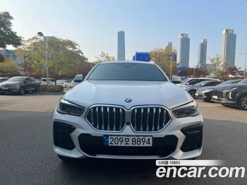 BMW X6 2022 г.
