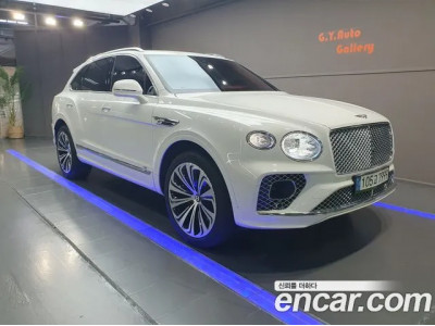 Bentley Bentayga 2022 г.