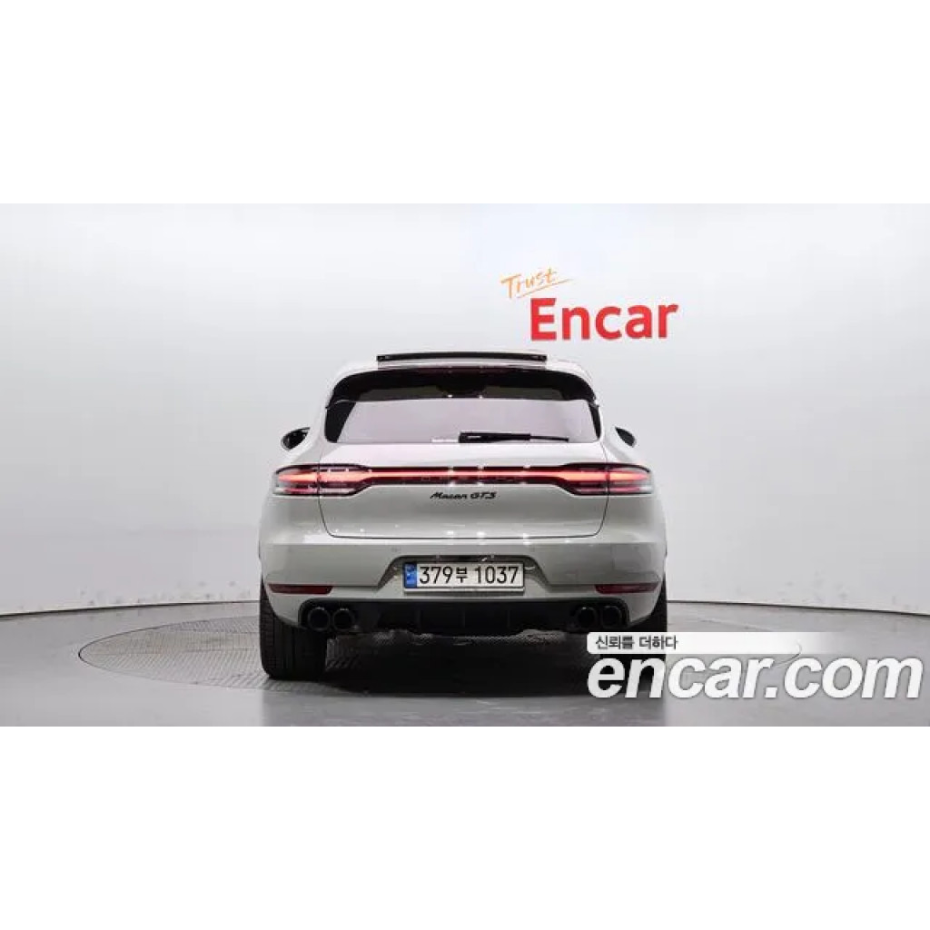 Porsche Macan 2020 г.
