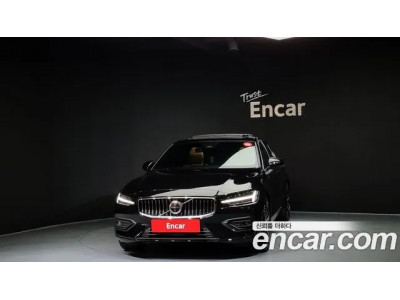 Volvo S60 2023 г.