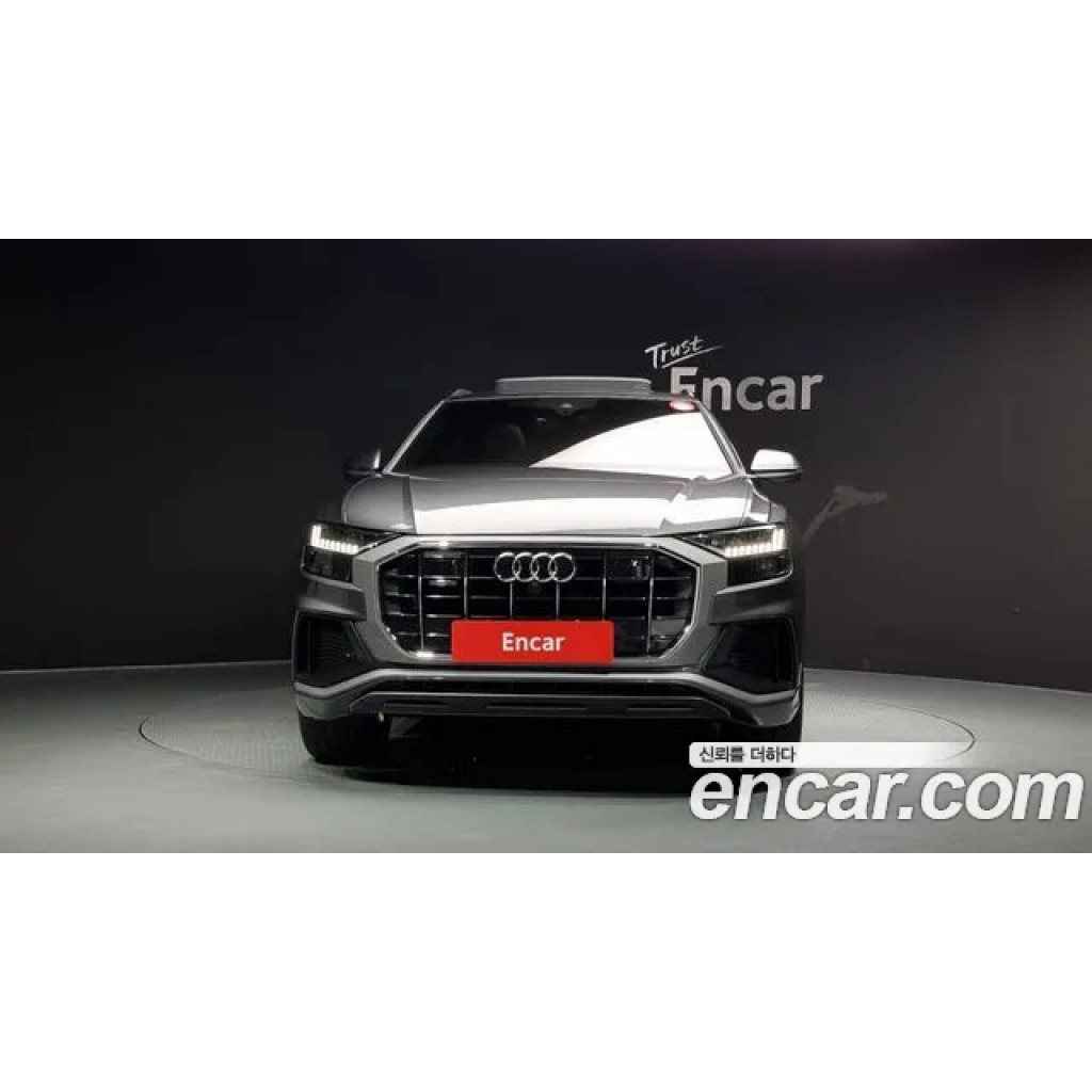 Audi Q8 2020 г.