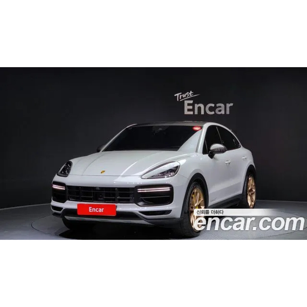 Porsche Cayenne 2023 г.