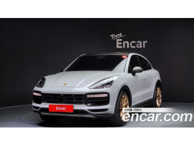 Porsche Cayenne 2023 г.