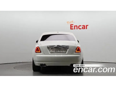 Rolls Royce Ghost 2020 г.