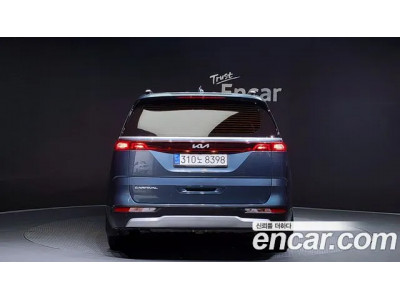 KIA Carnival 2022 г.