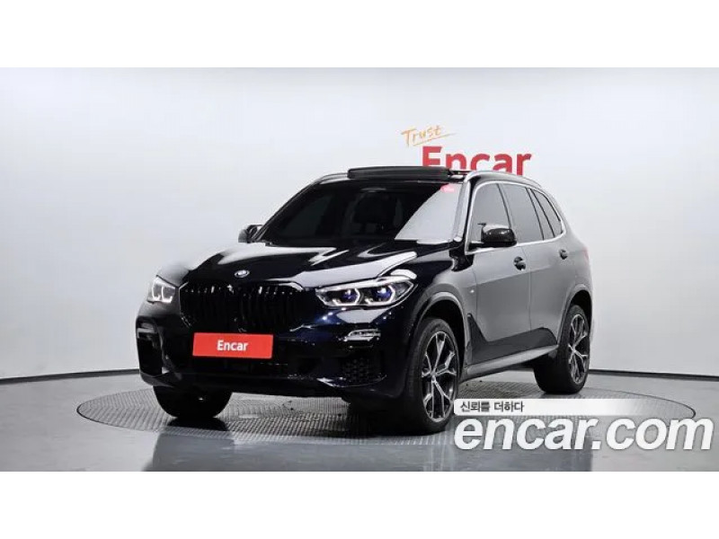 BMW X5 2021 г.