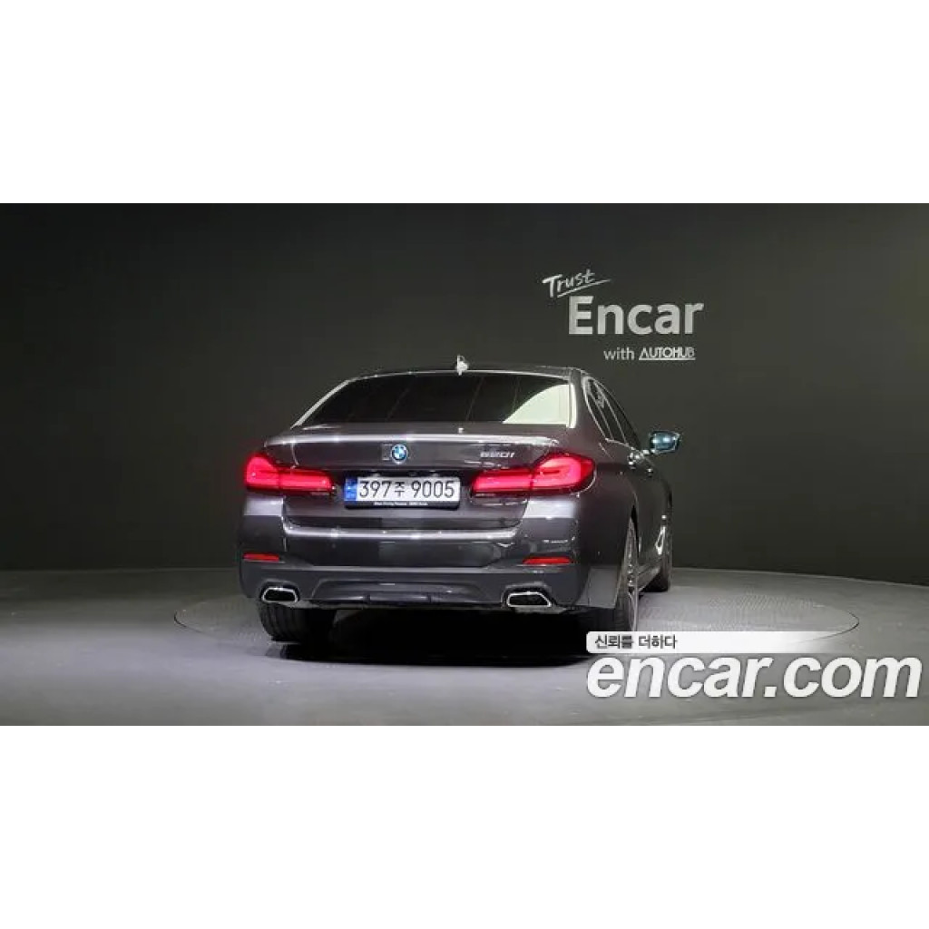 BMW 5 Серии 2023 г.