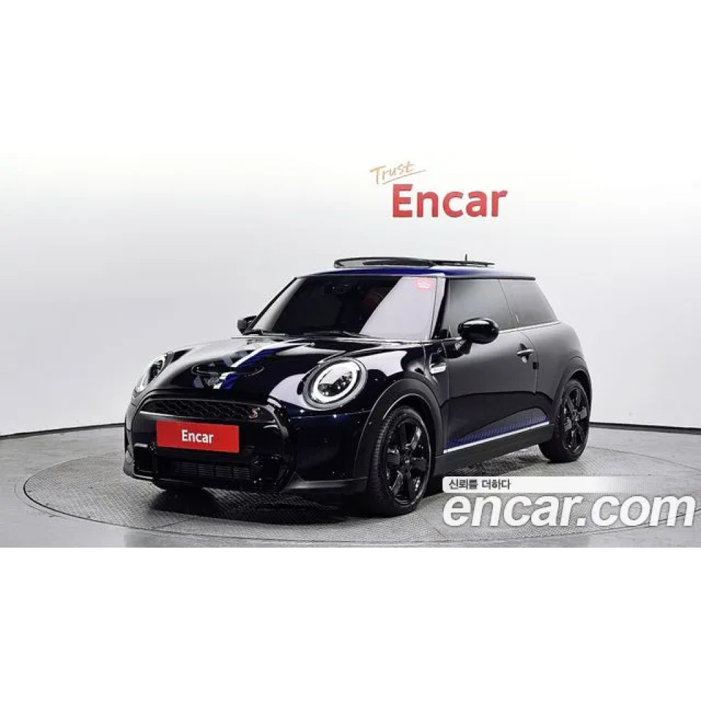 Mini Cooper 2022 г.
