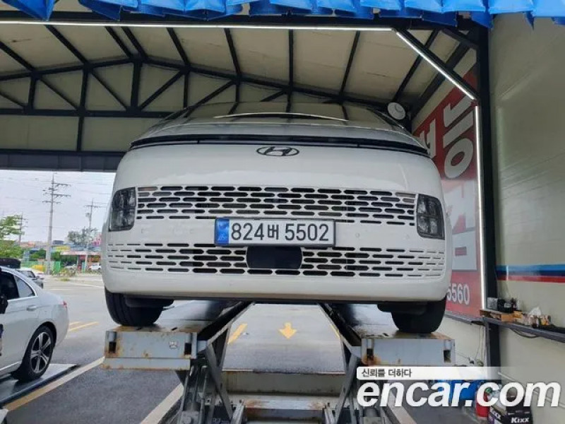Hyundai Staria 2024 г.