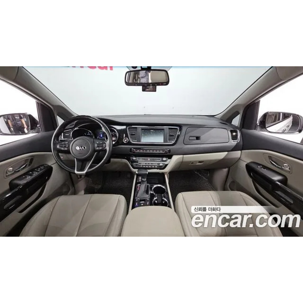KIA Carnival 2020 г.
