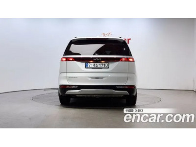 KIA Carnival 2023 г.