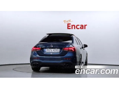 Mercedes Benz A-Class 2023 г.
