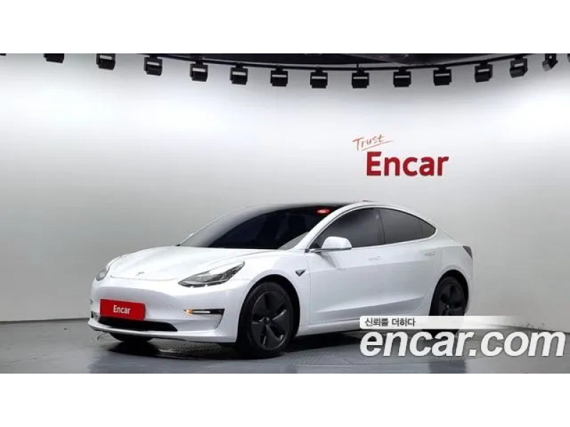 Tesla Model 3 2020 г.