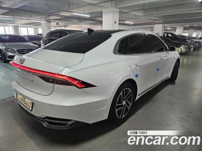 Hyundai Grandeur 2023 г.