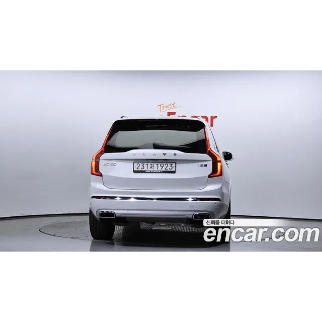 Volvo XC90 2020 г.